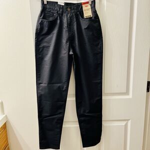 Levi's Women's 27 X 30 High Waisted Mom Jeans Black Relaxed Tapered Twill 27x30